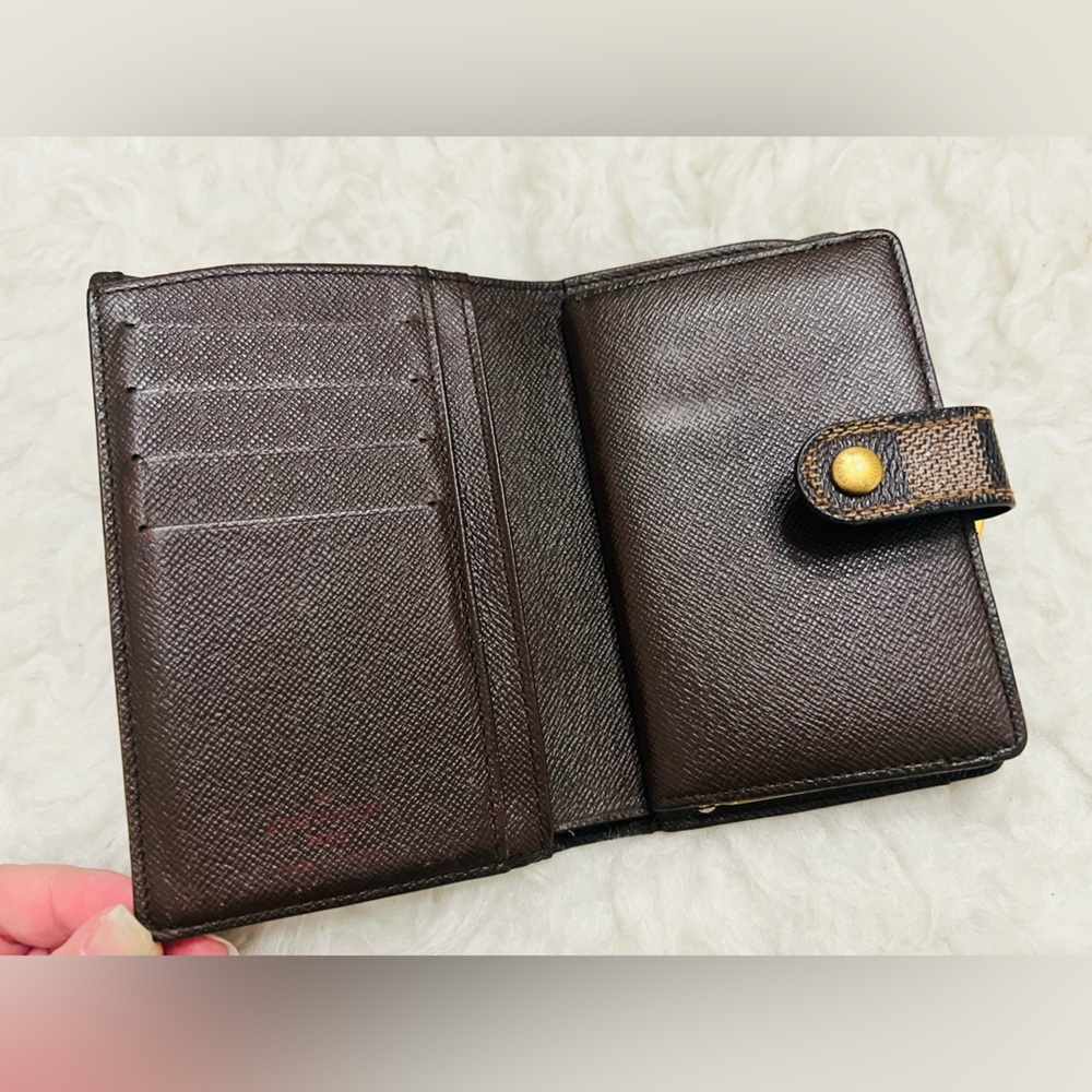Louis Vuitton Damiere ebene short  Wallet - Picture 6 of 16